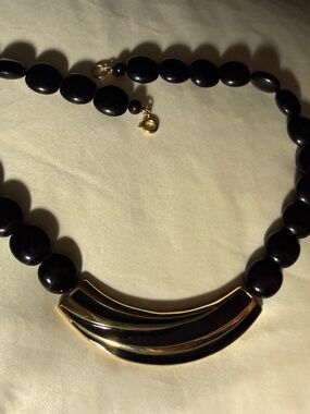 Trifari‎ Vintage Black Coin Pearl Egyptian motif 17” Necklace MAKE AN OFFER!